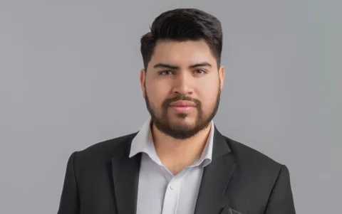 Santiago Guachizaca permaneció hospitalizado en Quito tras resultar gravemente herido en el accidente ocurrido en Chimborazo.