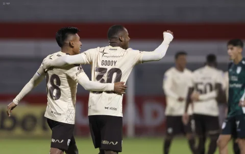 Leones FC eliminó a Orense de la Copa Ecuador en 2025.