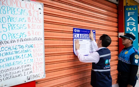 Clausura de restaurante en Guayacanes