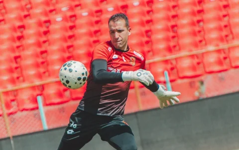 Deportivo Cuenca visita a Guayaquil City en la fecha 13 de LigaPro.