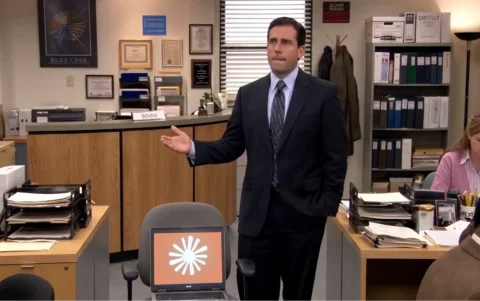 Michael presenta a Claude como una herramienta que agilizará el trabajo dentro de la oficina