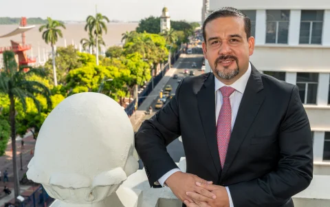 Carlos Encalada asumió como titular de la Prefectura este 15 de mayo del 2026.