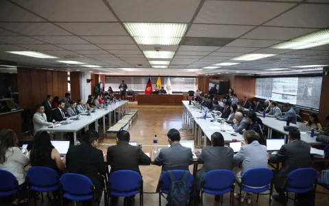 La audiencia del caso Progen continúa en la Corte Nacional de Justicia con la exposición de documentos, viajes, inspecciones técnicas y pagos relacionados con los contratos de generación eléctrica de emergencia.