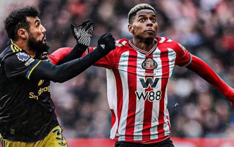 Nilson actualmente milita en el Sunderland de la Premier, donde fichó en febrero.