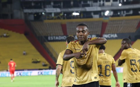 Jhonny Quiñónez marcó en el triunfo de Barcelona SC.