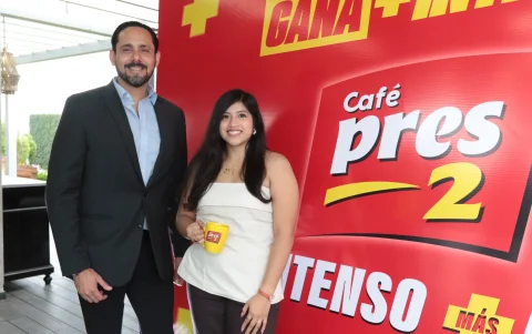 Juan Carlos Erazo y Melissa Cruz.