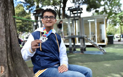 Matthias Vera, de 16 años, con la plata de los Juegos de la Juventud. Además fue segundo en el Nacional Juvenil y oro en el Campeonato Nacional categoría (-68 kg).