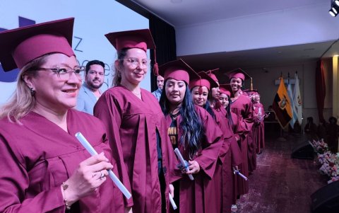 Mujeres, jóvenes y adultos mayores participaron en programas de formación orientados al fortalecimiento laboral, el emprendimiento y el desarrollo personal.