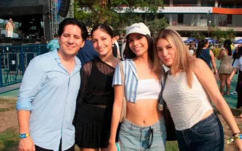 Rodrigo Borja, Fernanda Rosales, Ely Vargas y María Moreno.