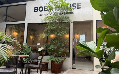 El local está ubicado en Daule, frente al centro comercial El Dorado.