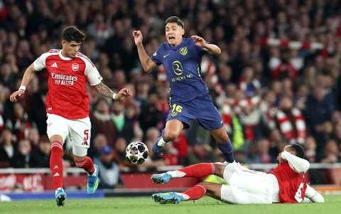 Piero Hincapié es una de las figuras de Arsenal.