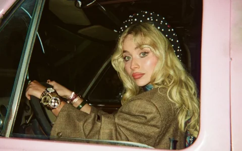 Sabrina Carpenter confirmó bajo juramento ante el tribunal que jamás ha tenido ningún tipo de contacto ni relación con el implicado