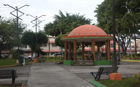 En el parque de La Garzota hay una glorieta que se podría aprovechar para realizar actividades culturales, según la propuesta.