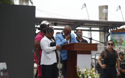 Familiares de Josué, Ismael, Steven y Nehemías participaron en el acto de disculpas públicas ordenado por la Corte Constitucional.