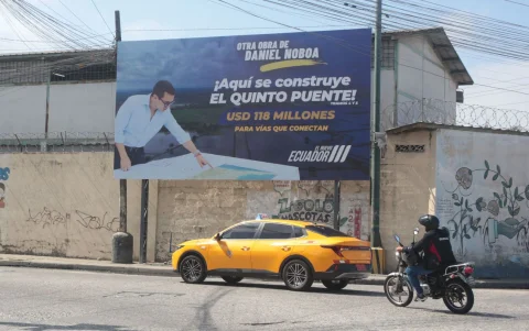 Obra. El inicio del tramo 1A del Quinto Puente empieza a la altura de una escuela fiscal.