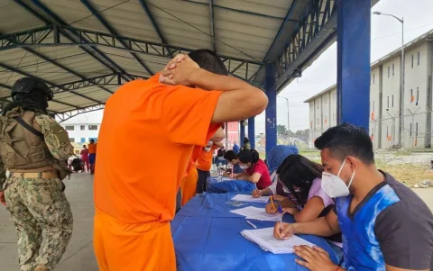 Familiares alertan sobre internos con tuberculosis en la Penitenciaría del Litoral durante 2026.