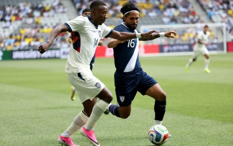 Alan Minda fue titular en el Ecuador vs Guatemala.