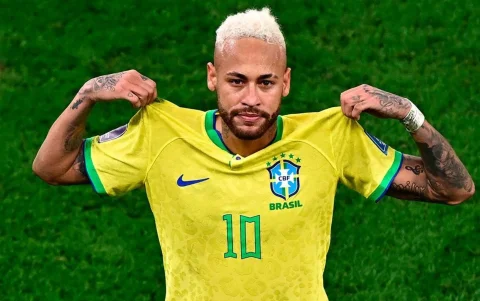 Neymar es la estrella de la selección brasileña.