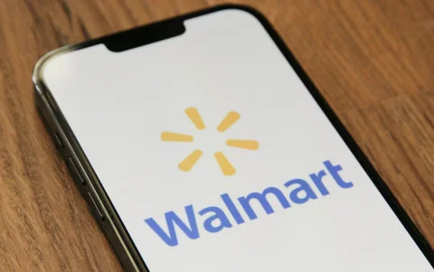 Los empleados de las tiendas usarán una nueva aplicación móvil para agilizar el surtido de productos sin obstruir los pasillos