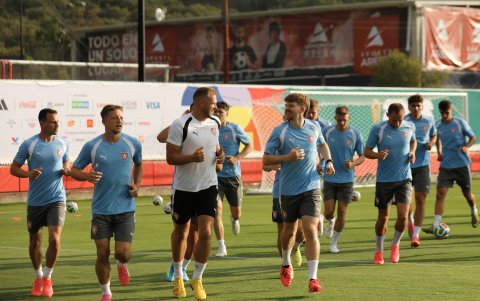 La Selección de República Checa busca iniciar con un triunfo.