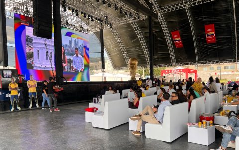 El Fan Fest cuenta con dos localidades, según la cercania a la pantalla y comodidad.