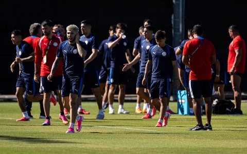Julio Enciso podría tener minutos en la Selección de Paraguay.