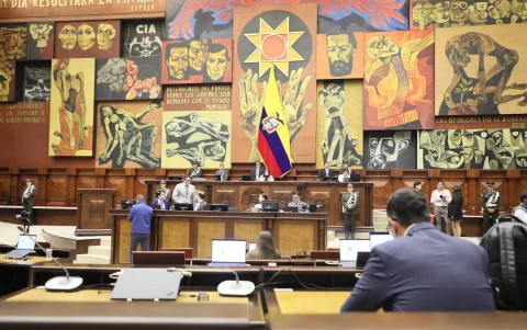 La Asamblea Nacional aprobó una reforma que permite a la Contraloría eliminar información clasificada en un plazo de 30 días.