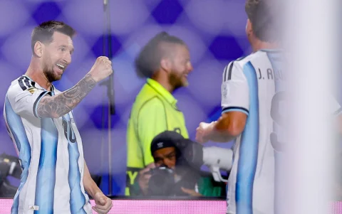 Resultados del Mundial 2026: Argentina empezó con pie derecho gracias a tres goles de Messi.