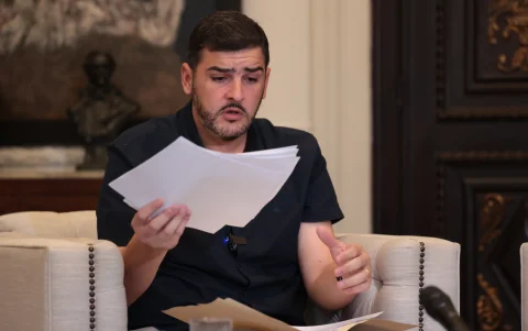 Aquiles Álvarez enfrenta un proceso de remoción que entrará en fase de votación en el Concejo.