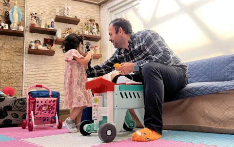 Generosidad. Juan Carlos González considera que los pequeños actos también construyen una mejor sociedad.