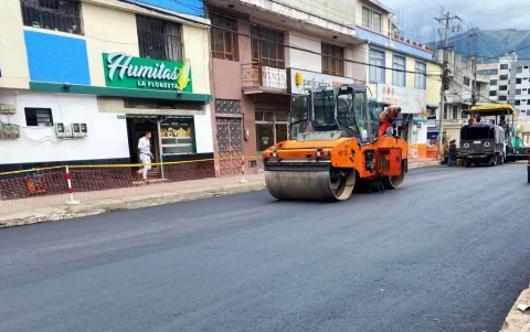Municipio de Quito interviene La Floresta con rehabilitación vial y cambios de redes