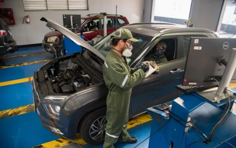 Los centros de revisión vehicular en Quito se mantienen operativos durante este 26 de junio de 2026..