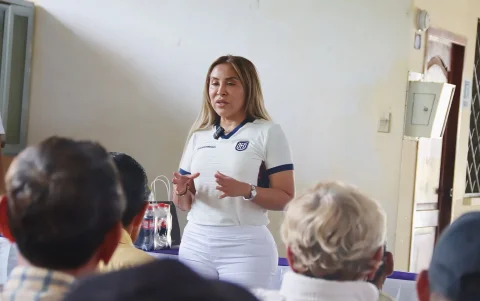 Ángela Plúa, alcaldesa de Jipijapa, fue detenida durante la Operación Digitador por una investigación por presunta delincuencia organizada.