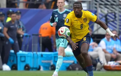 Ecuador - Alemania: Willian Pacho, de destacada actuación.