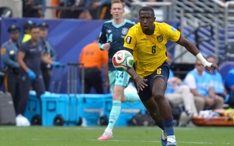 Willian Pacho lidera la defensa de la Selección de Ecuador.