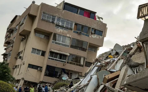 El terremoto en Venezuela y el recuerdo de Manabí nos alertan. Ecuador necesita formatos educativos para que la gente sepa cómo reaccionar ante el caos.