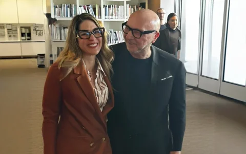 Durante su formación en Marangoni, Nicole ha compartido espacios con Domenico Dolce, de Dolce & Gabbana.