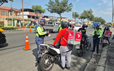 La ATM hizo hincapié en que sus agentes en motocicleta solo pueden emitir multas en los operativos autorizados.