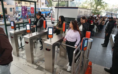 El objetivo es implementar el SIR en el sistema de transporte convencional.