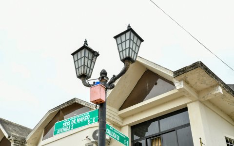 El consejo barrial gestiona la mejora de luminarias públicas.