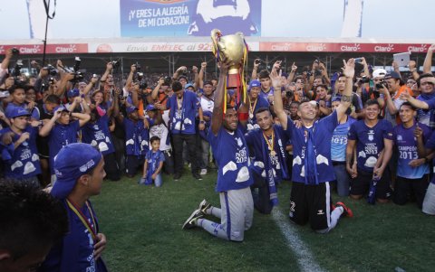 Emelec fue campeón de Ecuador en 2013, con Luis Felipe Quiñónez Rangel en su plantilla.