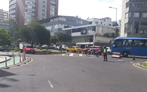 Imagen referencial. El siniestro de tránsito ocurrió en las avenidas Orellana y Enrique Gangotena, en el norte de Quito.
