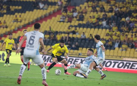 Barcelona SC se alejó del liderato de la LigaPro 2026.