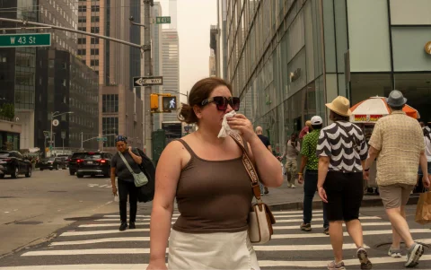La contaminación atmosférica redujo la visibilidad en varios sectores del noreste de Estados Unidos.