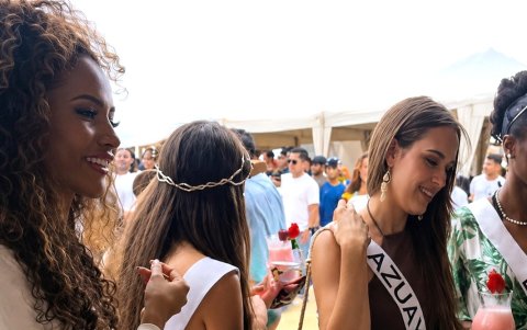 Las hermosas candidatas disfrutando de los encantos en los balnearios peninsulares
