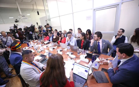 La Comisión de Fiscalización sesionó este 21 de julio para continuar el juicio político contra la exministra Inés Manzano.