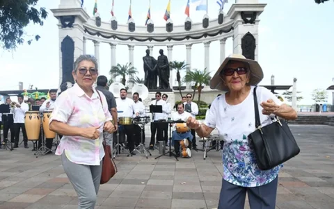 Conciertos, ferias y eventos culturales reunirán a miles de visitantes en el centro de Guayaquil durante las celebraciones por Guayaquil.