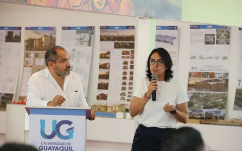 Sebastián Almeida y Aimee Delgado convirtieron la materia Proyecto 6 en un ejercicio práctico donde los alumnos enfrentaron el reto de construir un prototipo real.