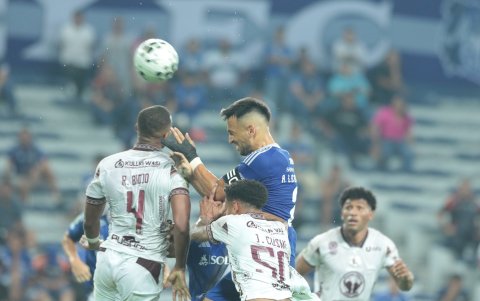 Emelec está en zona de clasificación al grupo por un cupo internacional.
