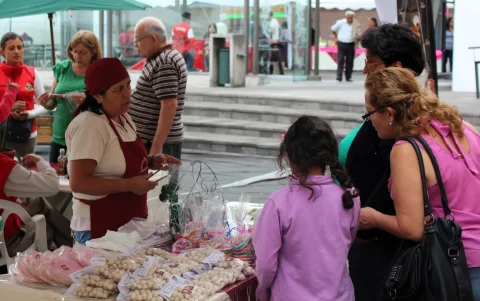 La Fiesta de los Dulces se realiza desde 1999 y está entre los eventos gastronómicos más tradicionales de la capital. Esta es su vigésimo séptima edición.